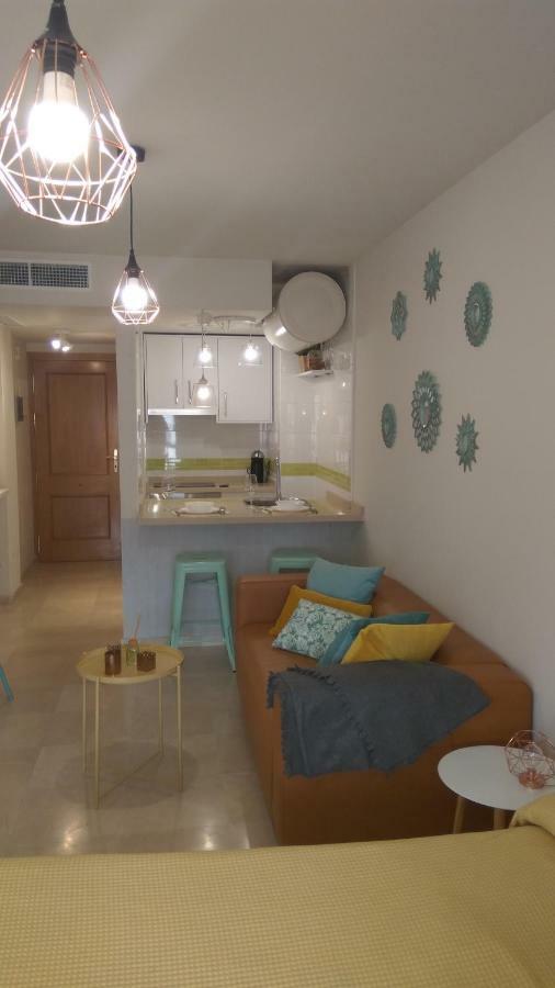 Estudio Hc Malaga Ngoại thất bức ảnh